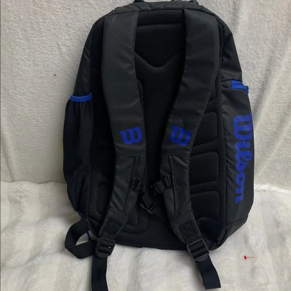 Wilson backpack bold